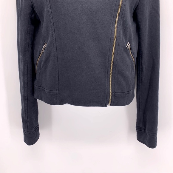 Aritzia TNA Sunday Best Black Zip Up Jacket Size 4 - Picture 3 of 6